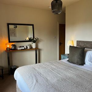White Hart Bed & Breakfast Alton  Room photo