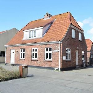 Hawhuset Taet Pa Strand Og Byliv Villa Thyboron Exterior photo