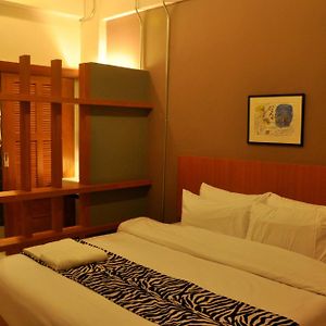 Euanjitt Chill House Hotel Khon Kaen Room photo