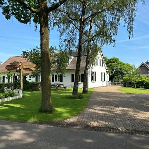 De Hazeldonck Villa Gemert Exterior photo