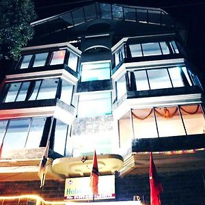 Hotel Plaza Dalhousie - Near Ghandhi Chowk Mall Road Exterior photo