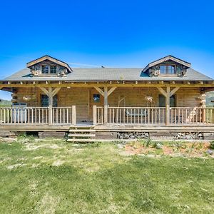 Bellevue Log Cabin With Gas Grill And Creek Access Apartment Exterior photo