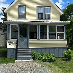 The Vermont Cottage Saint Johnsbury Exterior photo