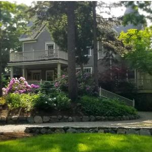 Harvard House-The Gathering Place Villa Waltham Exterior photo