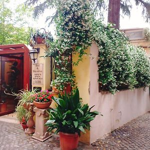 Fermati Che E Tardi Bed & Breakfast Tivoli Exterior photo