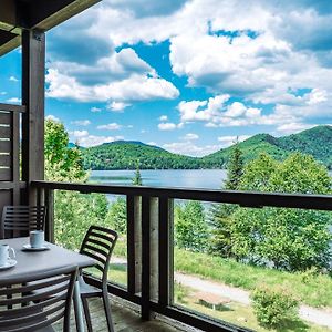 Suite Overlooking The Lake & Mountains With Resort Lac Superieur Exterior photo