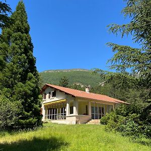 Villa Caprice A L'Oree Des Bois Aspres-sur-Buech Exterior photo