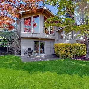 Bainbridge Island Tranquility - Upper Level Villa Exterior photo