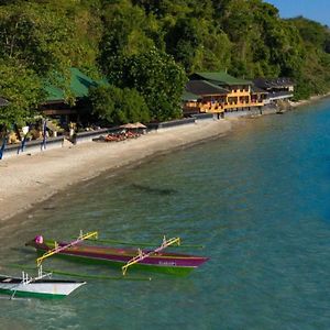 Bastianos Bunaken Dive Resort Exterior photo