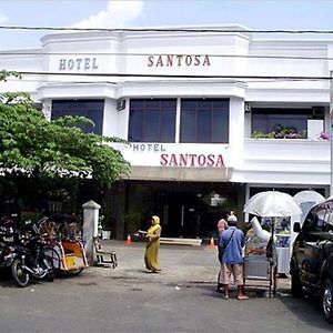 Hotel Santosa Malang Exterior photo