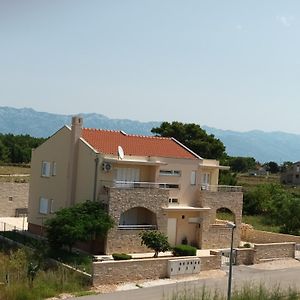 Apartmani Lucija Povljana Exterior photo