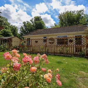 Little Timbers Villa Ringwood Exterior photo