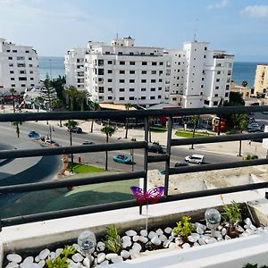 Bright Apartment With Sea View, Few Steps Away From The Tgv Tangier Exterior photo