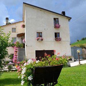 Agriturismo Fonte Lupini Aparthotel Pescocostanzo Exterior photo