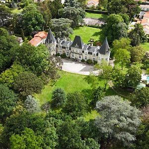 Chateau Du Bois De La Noe Bed & Breakfast Bouaye Exterior photo