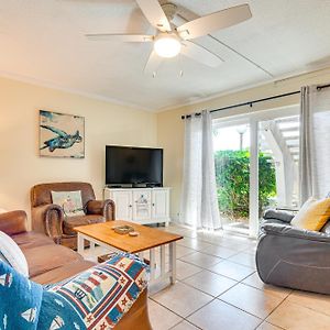 Cute Cocoa Beach Condo With Pool And Beach Access! Exterior photo