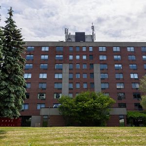 Independent Hotel Saint-Jean-sur-Richelieu Exterior photo