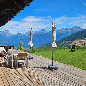 Sweet & Cosy Chalet In The Heart Of The Swiss Alps Apartment Troistorrents Exterior photo