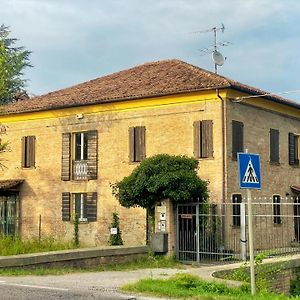 A Casa Di Maica Bed & Breakfast Ferrara Exterior photo