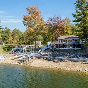 Lakefront Luxury With Private Beach, Sleeps 14 Villa Gladwin Exterior photo