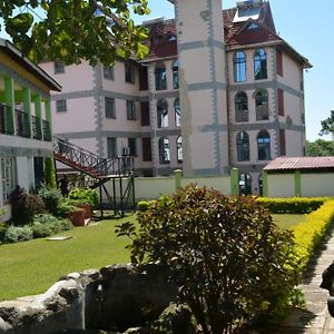 Parkview Safari Hotel & Apartments Kisumu Exterior photo