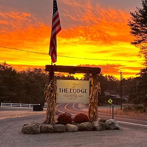 The Lodge At Loon Lake Chestertown Exterior photo