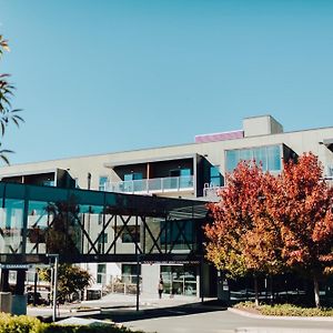 Quest Wodonga Aparthotel Exterior photo