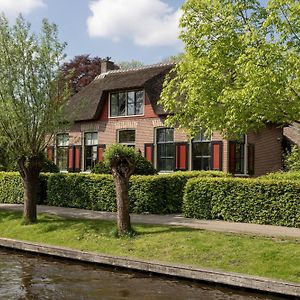 Ov593 - 4P Apartment In The Heart Of Giethoorn On The Village Canal Exterior photo