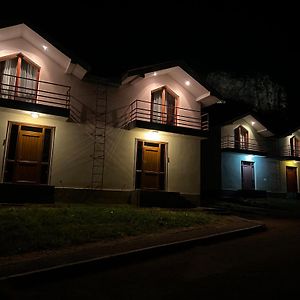 Cascade Hotel Jermuk Exterior photo