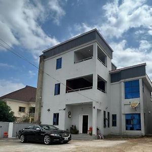 Omeroi Apartment Abuja Exterior photo