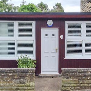 Towd Sweetshop Apartment Thurlstone Exterior photo