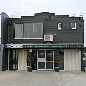 Industrial Hideaway Apartment Taupo Exterior photo