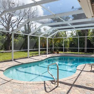 Gorgeous Ranch Style Pool Home On One Acre Lot Fort Myers Exterior photo