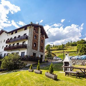 Hotel & Restaurant Saint Nicolas Gran Paradiso Exterior photo