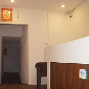 Super Hotel O Mishra Suites Varanasi Exterior photo