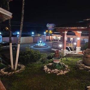 Hotel Posada Del Rey Santa Cruz de Yojoa Exterior photo