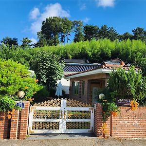 Gujeolcho Guesthouse Gyeongju Exterior photo