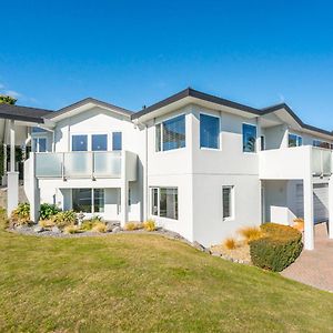 Haven At The Heights - Taupo Villa Exterior photo