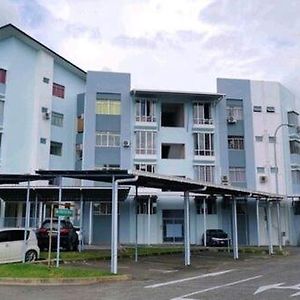 Delta Heights Penampang Apartment Kota Kinabalu Exterior photo