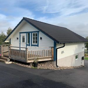 Ferienhaus In Tjoern Mit Grill Und Garten Villa Ronnang Exterior photo