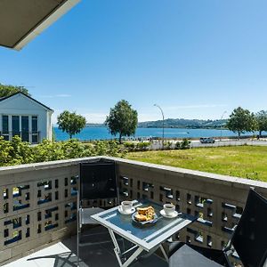 Stay In Town Taupo Exterior photo