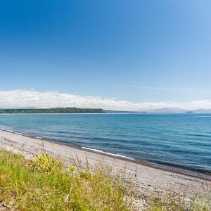 Absolute Lakefront Villa Waitahanui Exterior photo