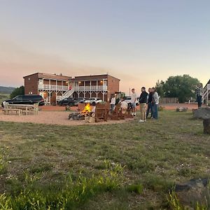 The Riverside Ranch Motel And Rv Park Southern Utah Hatch Exterior photo