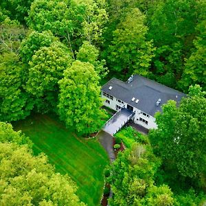 The Harlow House Hotel Rhinebeck Exterior photo