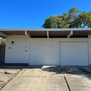 Private Rooms 2-1 Sunnyvale Exterior photo