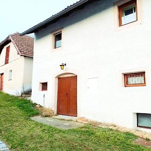 Ferienwohnung Wein-Bleibe Grosskrut Exterior photo