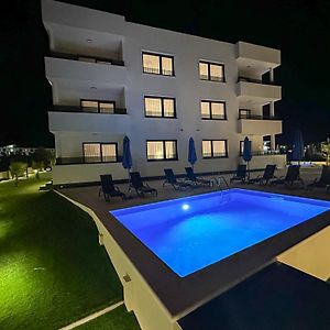 Villa Full Moon Luxury Apartments Novalja Exterior photo