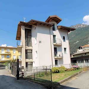 Alloggio Lu Casa Vacanze Apartment Pont-Saint-Martin Exterior photo