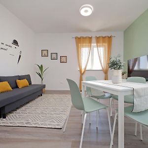 Lusso Con Terrazza Privata - Free Wifi&Self Checkin Apartment Fiumicino Exterior photo