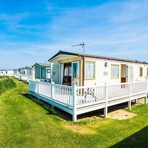 Mp503 - Camber Sands Holiday Park - Sleeps 8 - Large Gated Decking - Amazing Views Hotel Exterior photo